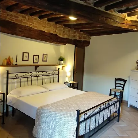 Apartment Nel Borgo Campiglia Marittima