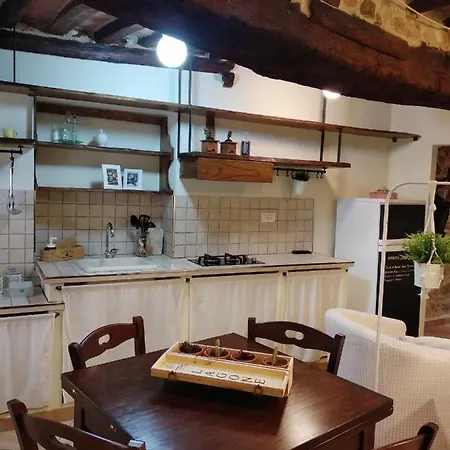 Apartment Nel Borgo Campiglia Marittima